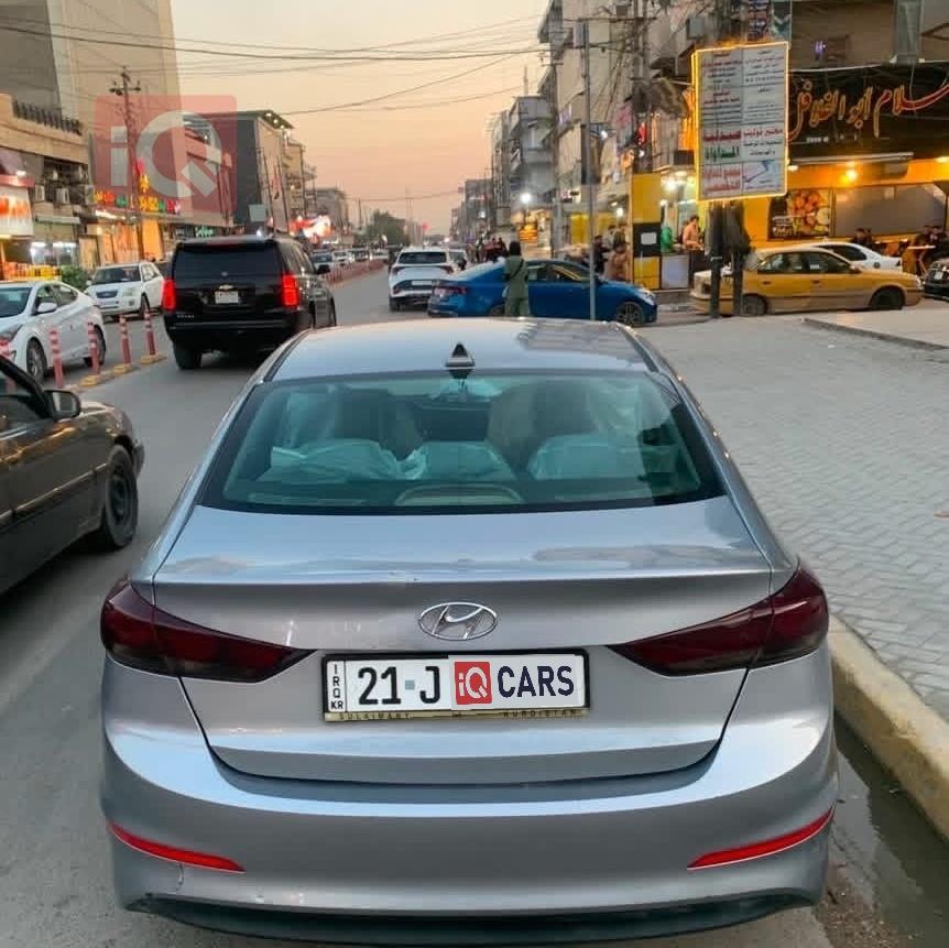 هيونداي النترا